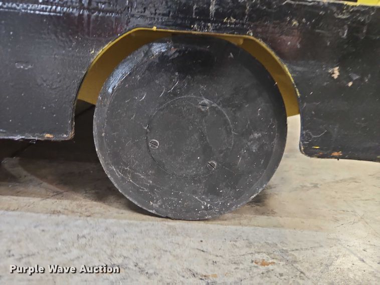 image for item EB8488 Hyster T5Z tow tractor