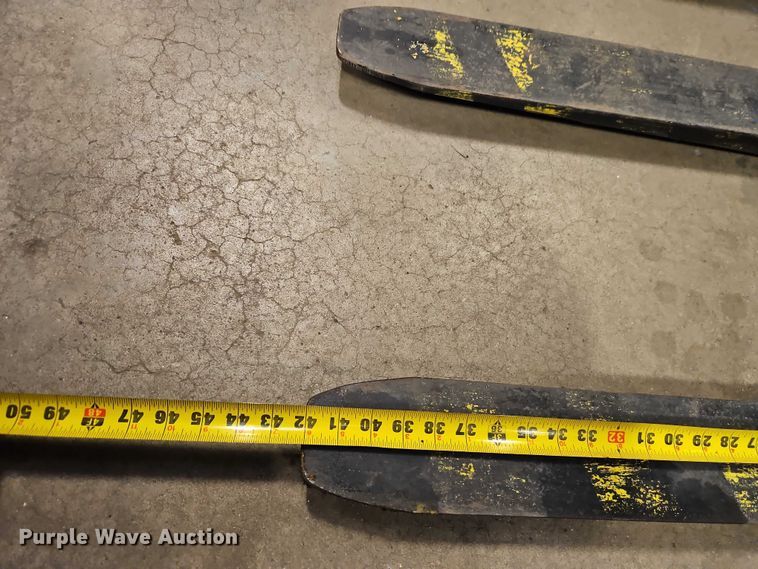 image for item EB8492 Big Joe PDI 24-A05 pallet jack