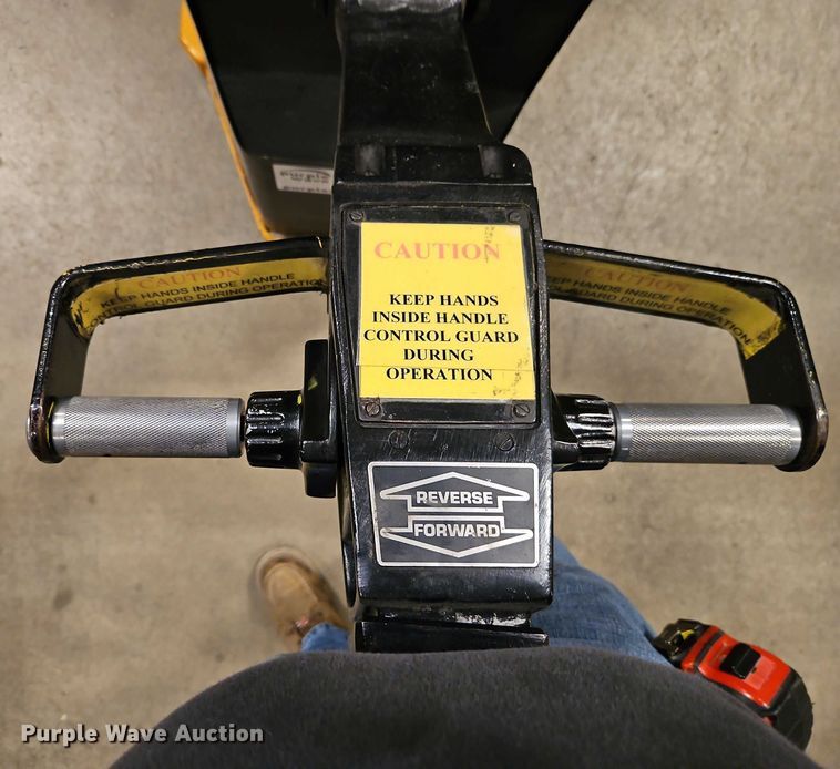 image for item EB8492 Big Joe PDI 24-A05 pallet jack