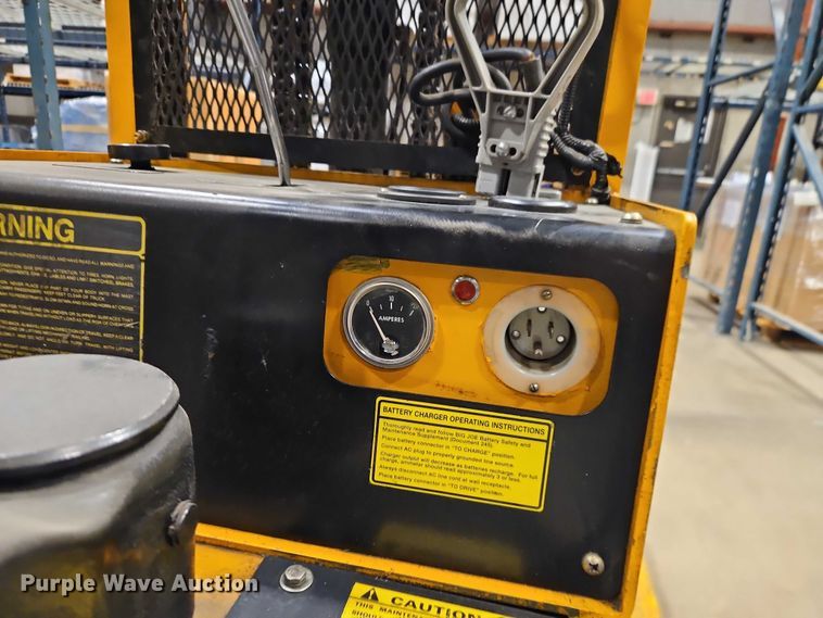 image for item EB8492 Big Joe PDI 24-A05 pallet jack