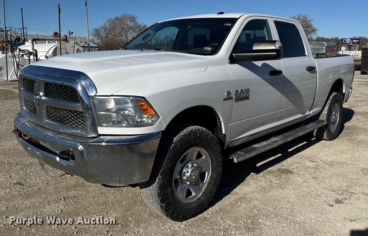 image for item EC4540 2016 RAM 2500 Crew Cab pickup truck