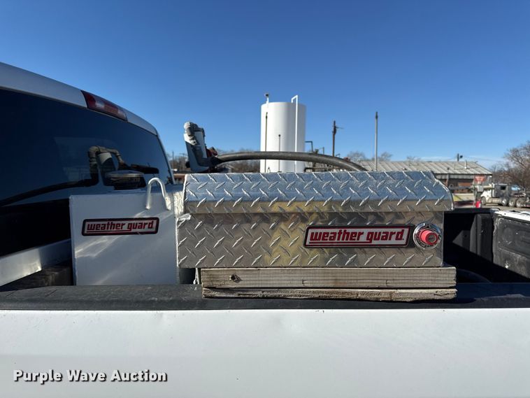 image for item EC4540 2016 RAM 2500 Crew Cab pickup truck