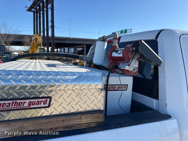 image for item EC4540 2016 RAM 2500 Crew Cab pickup truck