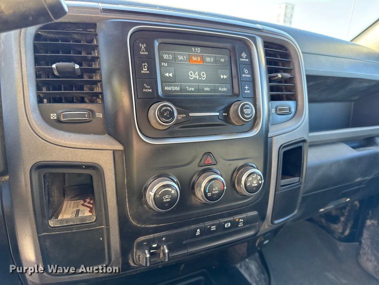 image for item EC4540 2016 RAM 2500 Crew Cab pickup truck