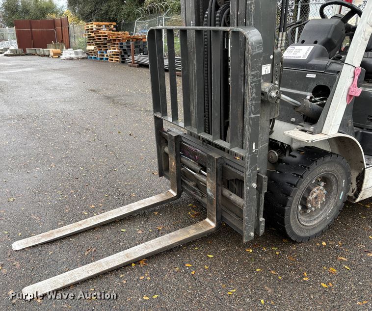 image for item EC8190 2018 UniCarriers PF50 forklift