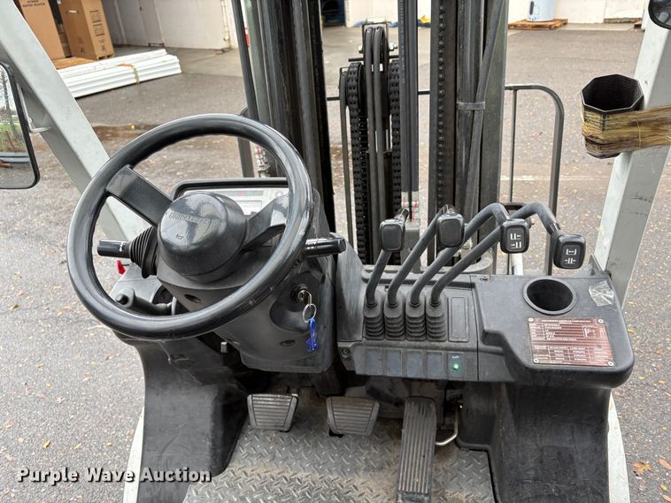 image for item EC8190 2018 UniCarriers PF50 forklift