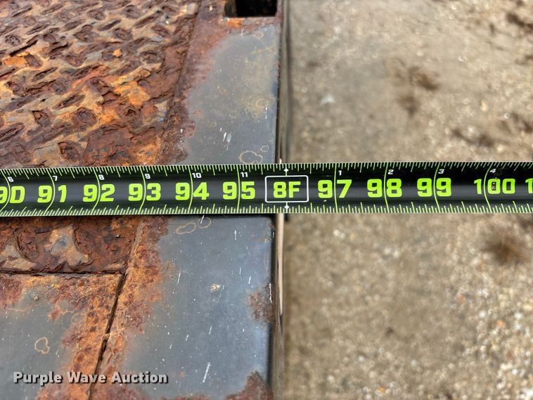 image for item ED2407 2006 Ford F550 XL Super Duty flatbed truck