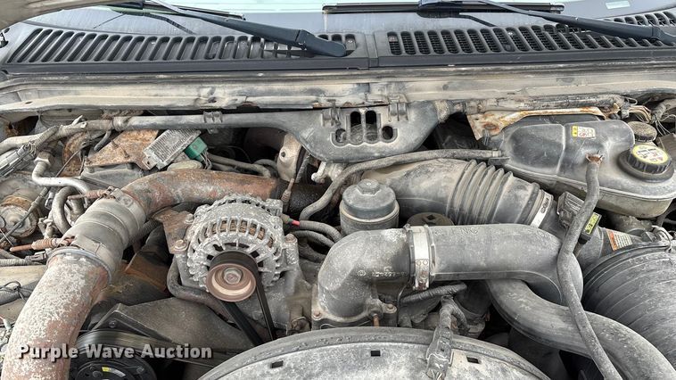 image for item ED2407 2006 Ford F550 XL Super Duty flatbed truck