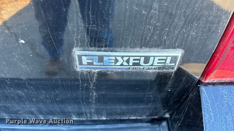 image for item ED2463 2010 Chevrolet Suburban SUV