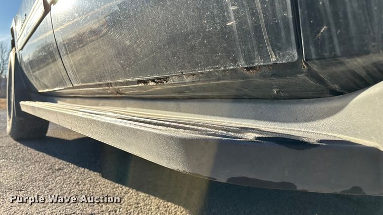 image for item ED2463 2010 Chevrolet Suburban SUV