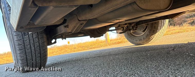 image for item ED2463 2010 Chevrolet Suburban SUV