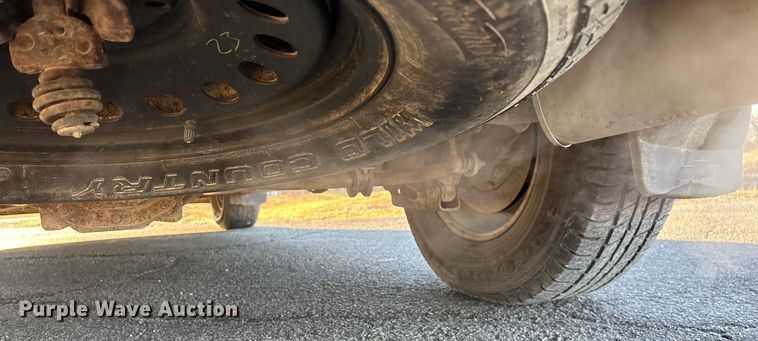 image for item ED2463 2010 Chevrolet Suburban SUV