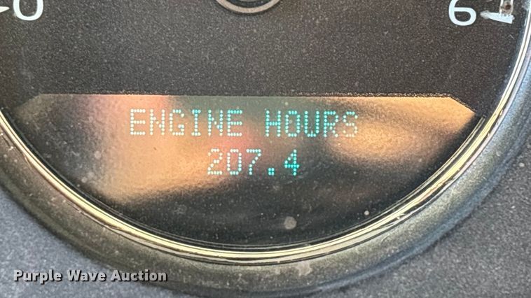 image for item ED2463 2010 Chevrolet Suburban SUV