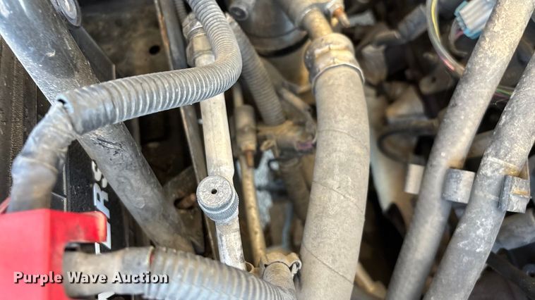 image for item ED2463 2010 Chevrolet Suburban SUV