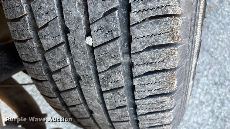 image for item ED2463 2010 Chevrolet Suburban SUV