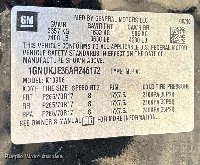 image for item ED2463 2010 Chevrolet Suburban SUV