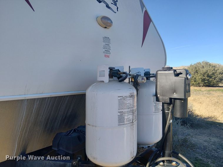 image for item EE5025 2013 Eclipse Recreational Vehicles MIT27RLSG camper