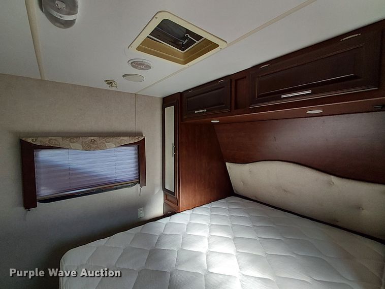 image for item EE5025 2013 Eclipse Recreational Vehicles MIT27RLSG camper