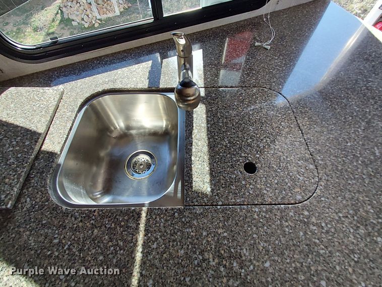 image for item EE5025 2013 Eclipse Recreational Vehicles MIT27RLSG camper