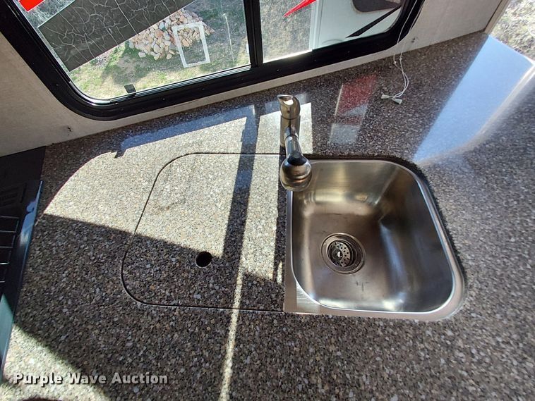 image for item EE5025 2013 Eclipse Recreational Vehicles MIT27RLSG camper