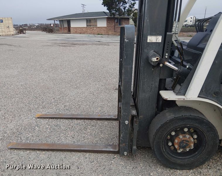 image for item EE5093 2016 UniCarriers PF50 forklift