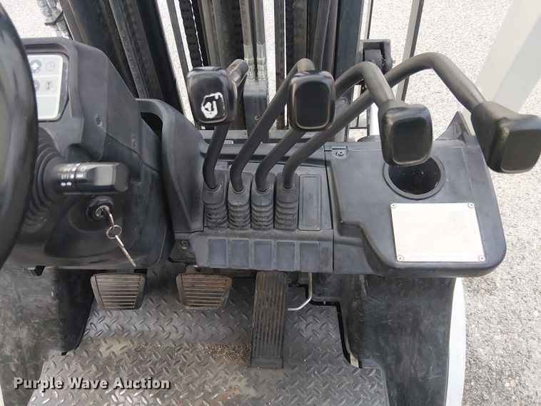 image for item EE5093 2016 UniCarriers PF50 forklift