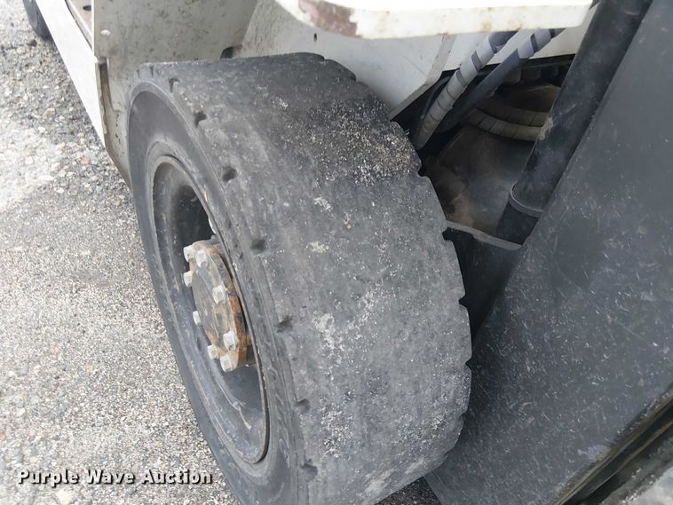 image for item EE5093 2016 UniCarriers PF50 forklift