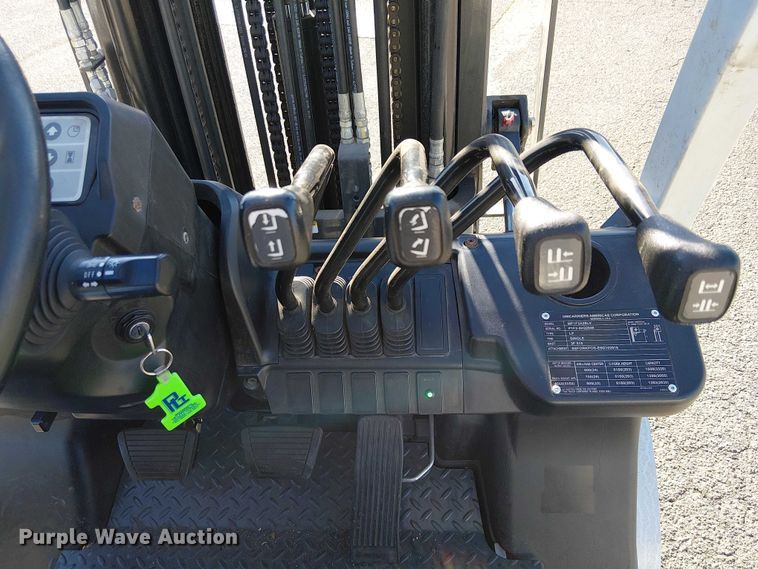image for item EE5095 2017 UniCarriers PF50 forklift