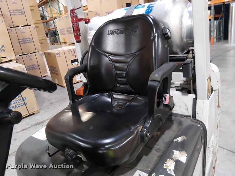 image for item EE5103 2017 UniCarriers CFS40 forklift