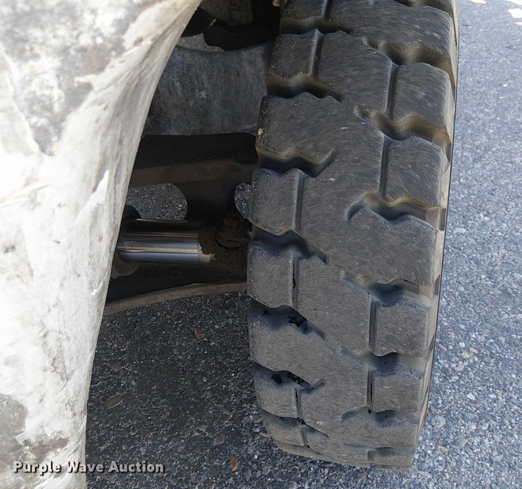 image for item EE5104 2017 UniCarriers PF50 forklift