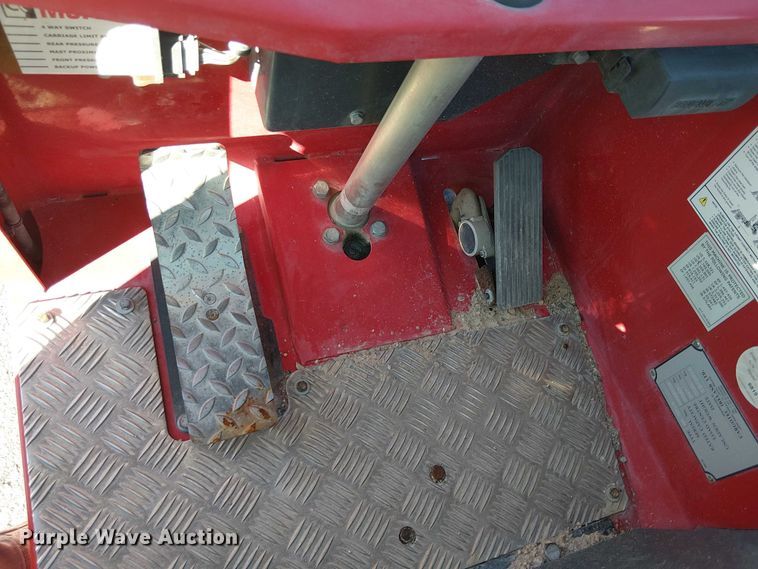 image for item EE5105 2015 Moffett M55 forklift