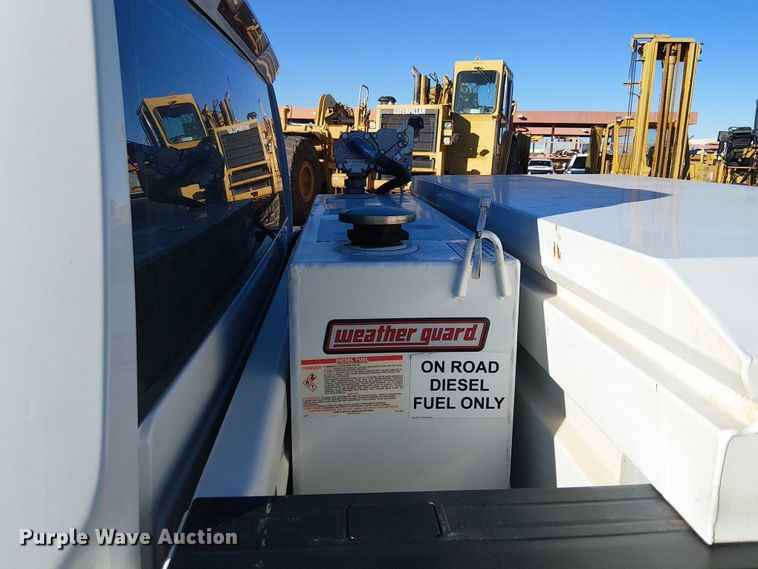 image for item EE5107 2021 Chevrolet Silverado 2500HD Ext. Cab pickup truck