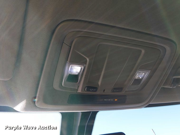 image for item EE5107 2021 Chevrolet Silverado 2500HD Ext. Cab pickup truck