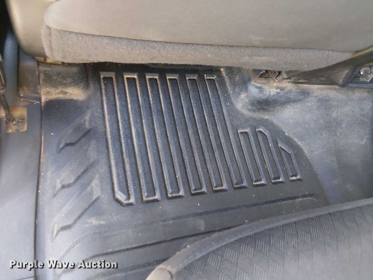 image for item EE5107 2021 Chevrolet Silverado 2500HD Ext. Cab pickup truck