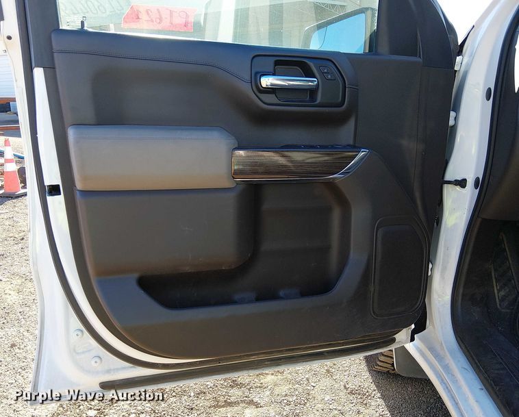 image for item EE5108 2019 Chevrolet Silverado 1500 Crew Cab pickup truck