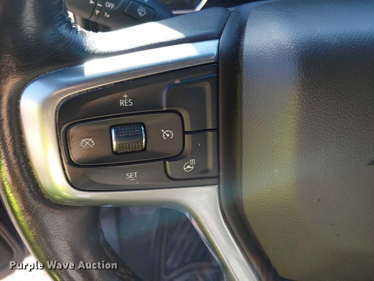 image for item EE5108 2019 Chevrolet Silverado 1500 Crew Cab pickup truck