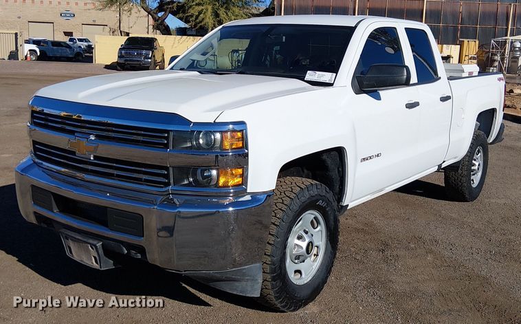 image for item EE5109 2018 Chevrolet Silverado 2500HD Ext. Cab pickup truck