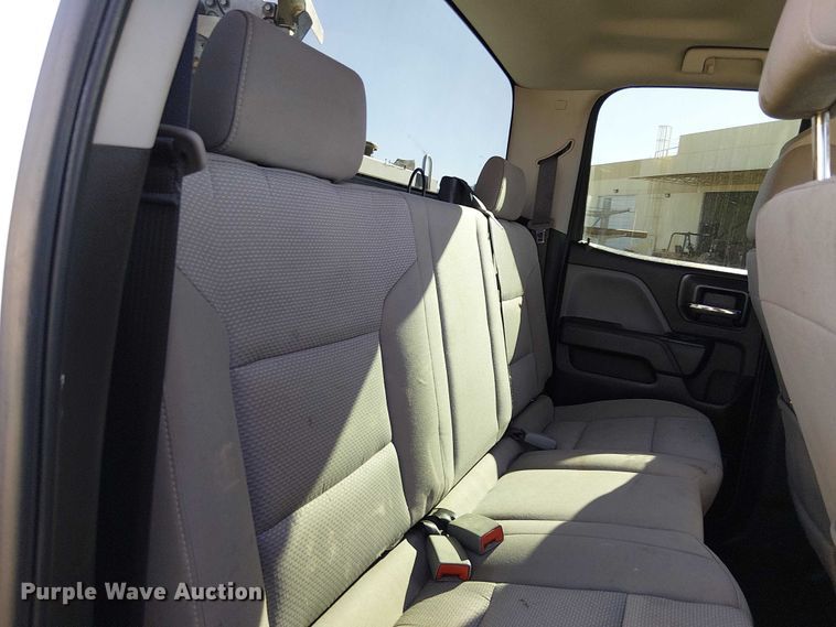 image for item EE5109 2018 Chevrolet Silverado 2500HD Ext. Cab pickup truck