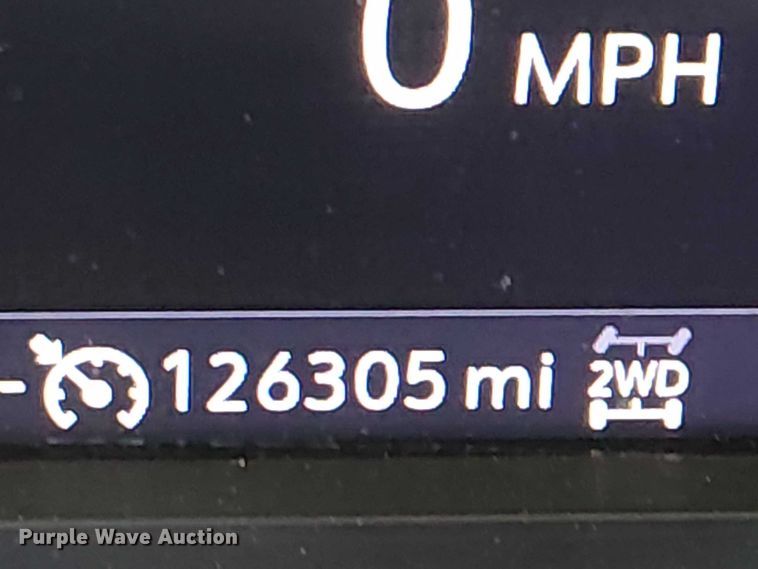 image for item EE5114 2020 Chevrolet Silverado 1500 Crew Cab pickup truck