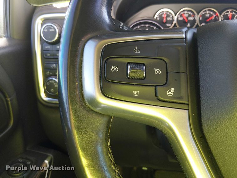 image for item EE5114 2020 Chevrolet Silverado 1500 Crew Cab pickup truck