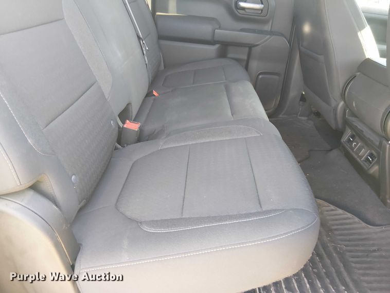 image for item EE5114 2020 Chevrolet Silverado 1500 Crew Cab pickup truck