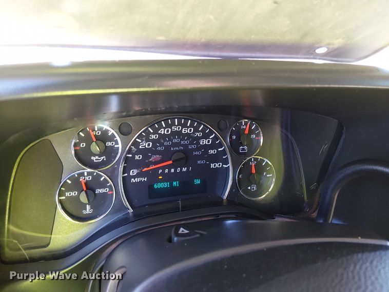 image for item EE5115 2017 Chevrolet Express 3500 van