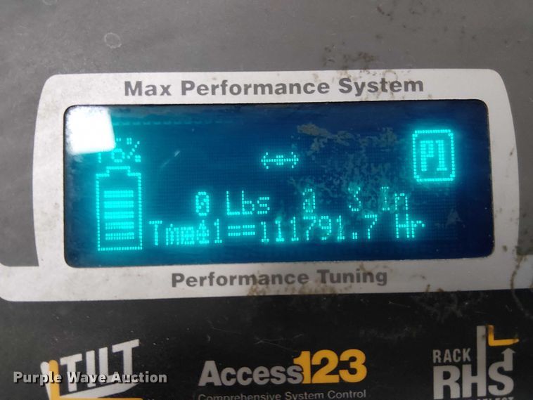 image for item EE5118 2017 Crown RM6095S-45 order picker