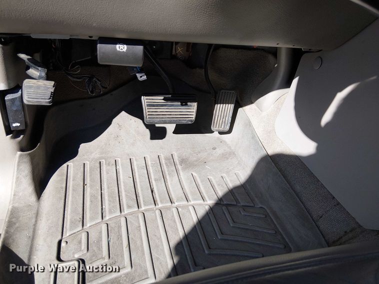 image for item EE5120 2005 Chevrolet Tahoe SUV