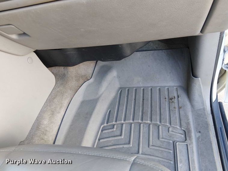 image for item EE5120 2005 Chevrolet Tahoe SUV