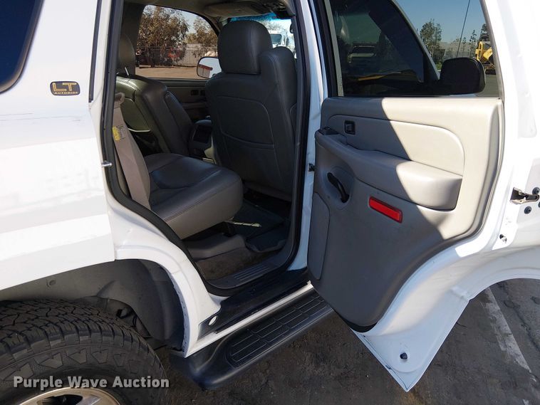 image for item EE5120 2005 Chevrolet Tahoe SUV