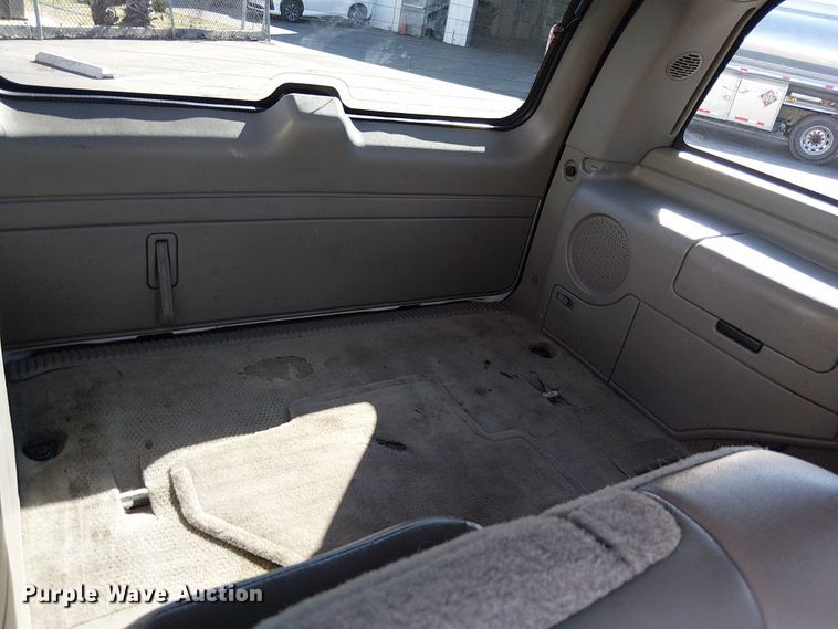 image for item EE5120 2005 Chevrolet Tahoe SUV