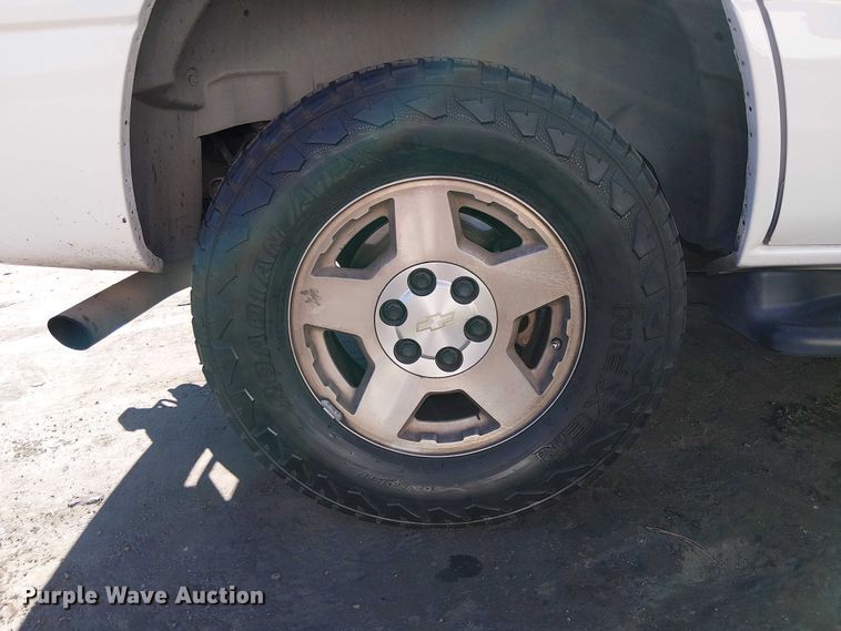 image for item EE5120 2005 Chevrolet Tahoe SUV