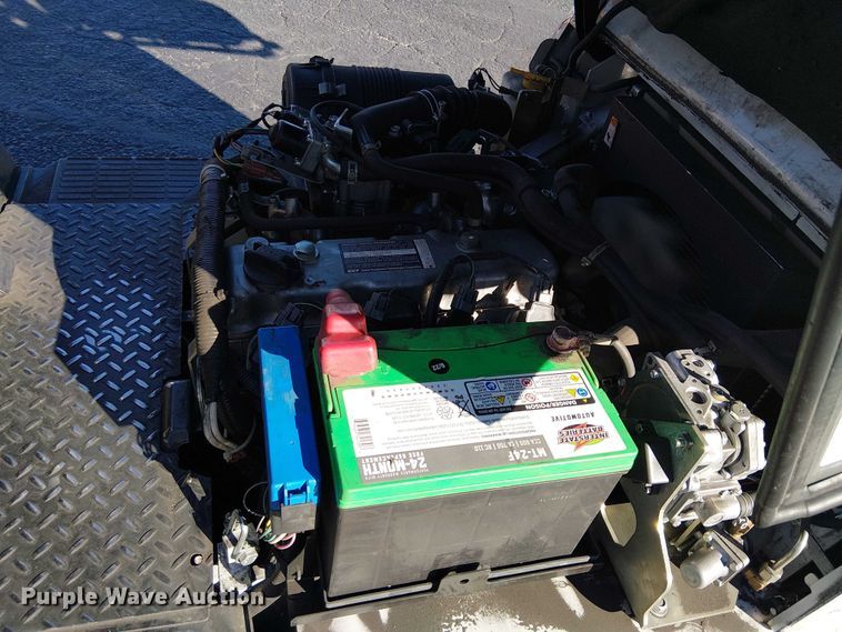 image for item EE5122 2017 UniCarriers CFS40 forklift