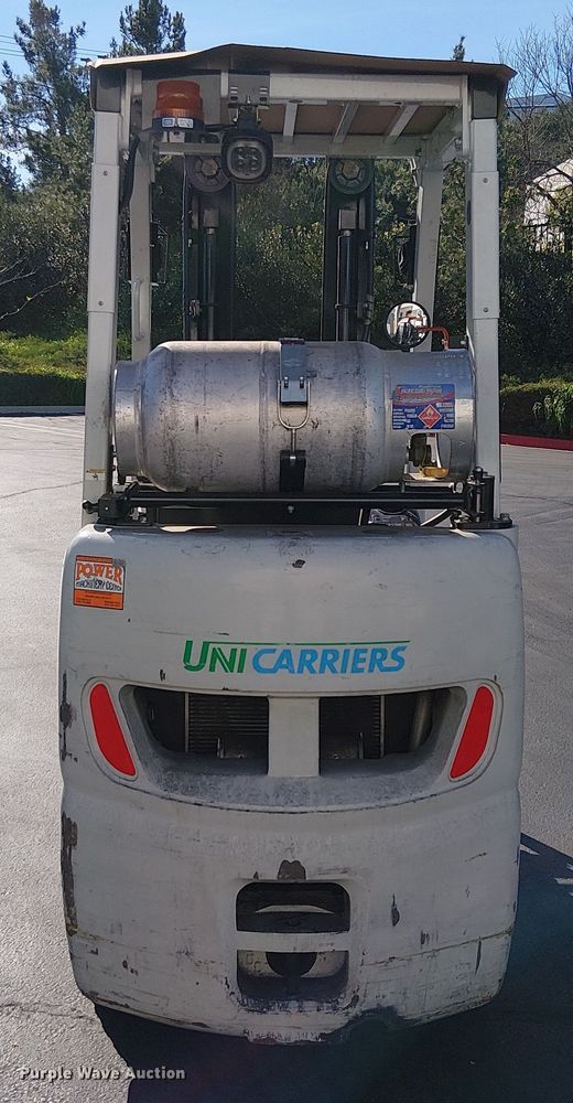 image for item EE5126 2017 UniCarriers CFS40 forklift